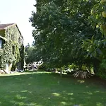 Domaine De Malouzies