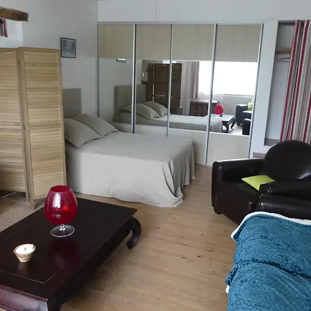 Bed & Breakfast Domaine De Malouzies