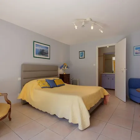 Bed & Breakfast Domaine De Malouzies 3*