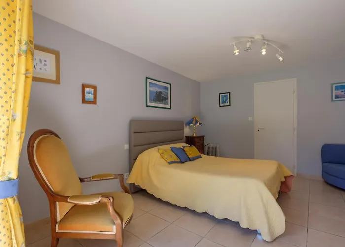 Domaine De Malouzies Bed & Breakfast 3*