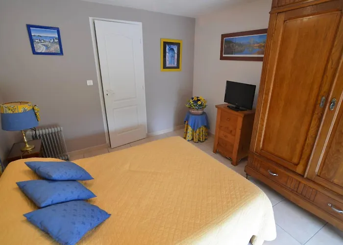 Domaine De Malouzies Bed & Breakfast