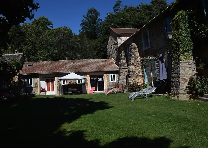 Bed & Breakfast Domaine De Malouzies