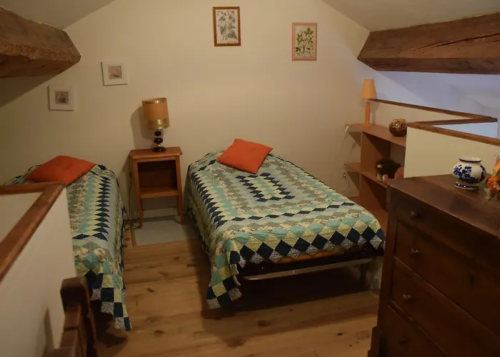 Bed & Breakfast Domaine De Malouzies 3*
