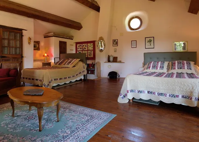 Domaine De Malouzies Bed & Breakfast